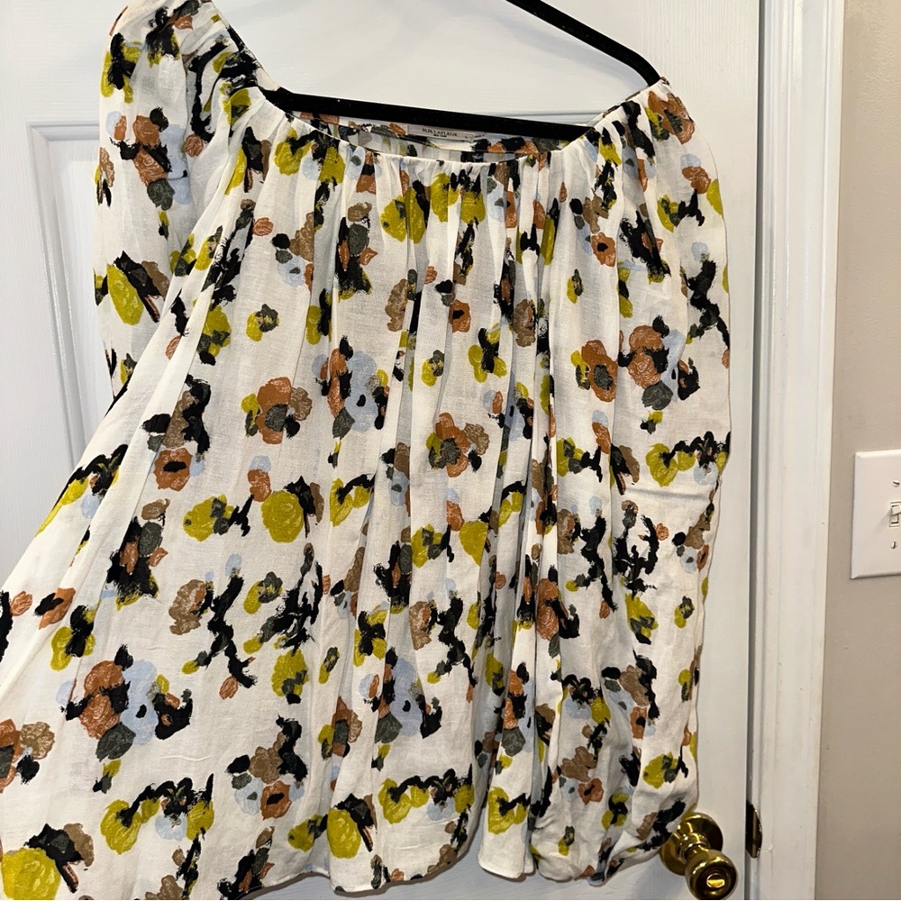 MM Lafleur Floral Blouse - White, Black, Yellow, Orange - Picture 4 of 8